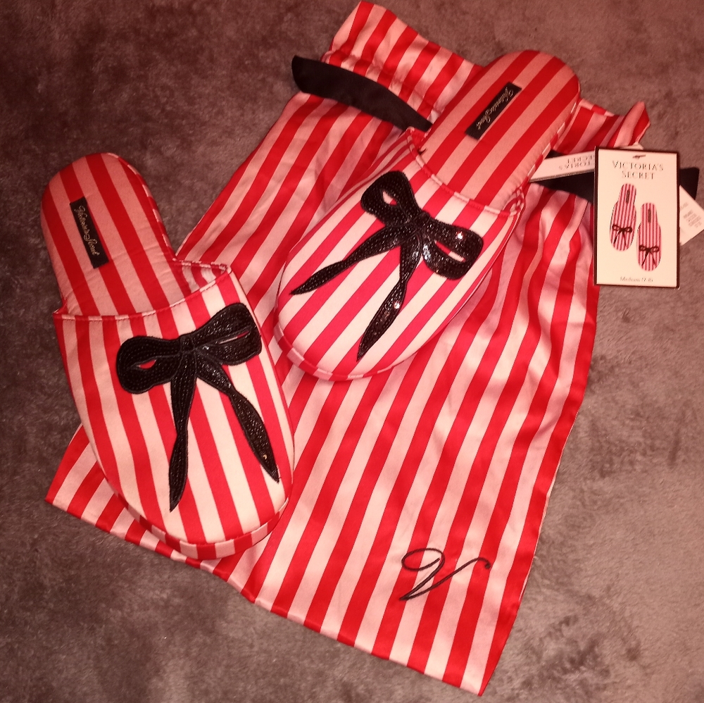 NWT Size 7/8 Victoria's Secret Iconic Red & Pink Strips W/ Sparkly Bow Slippers - Picture 15 of 16
